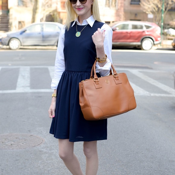 tory burch robinson saffiano leather tote